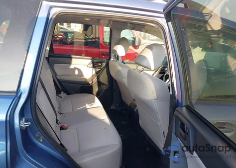 2017 Subaru Forester 2.5I Premium из США, поврежденный, VIN JF2SJAGC0HH421937